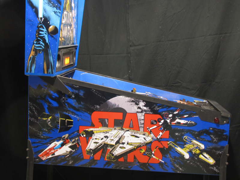 Star Wars - cabinet side